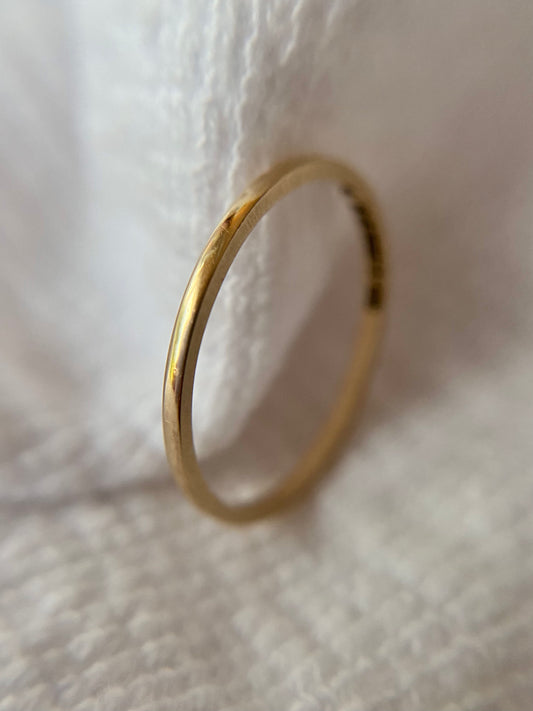 Vintage 9ct Gold Thin Stacking Band