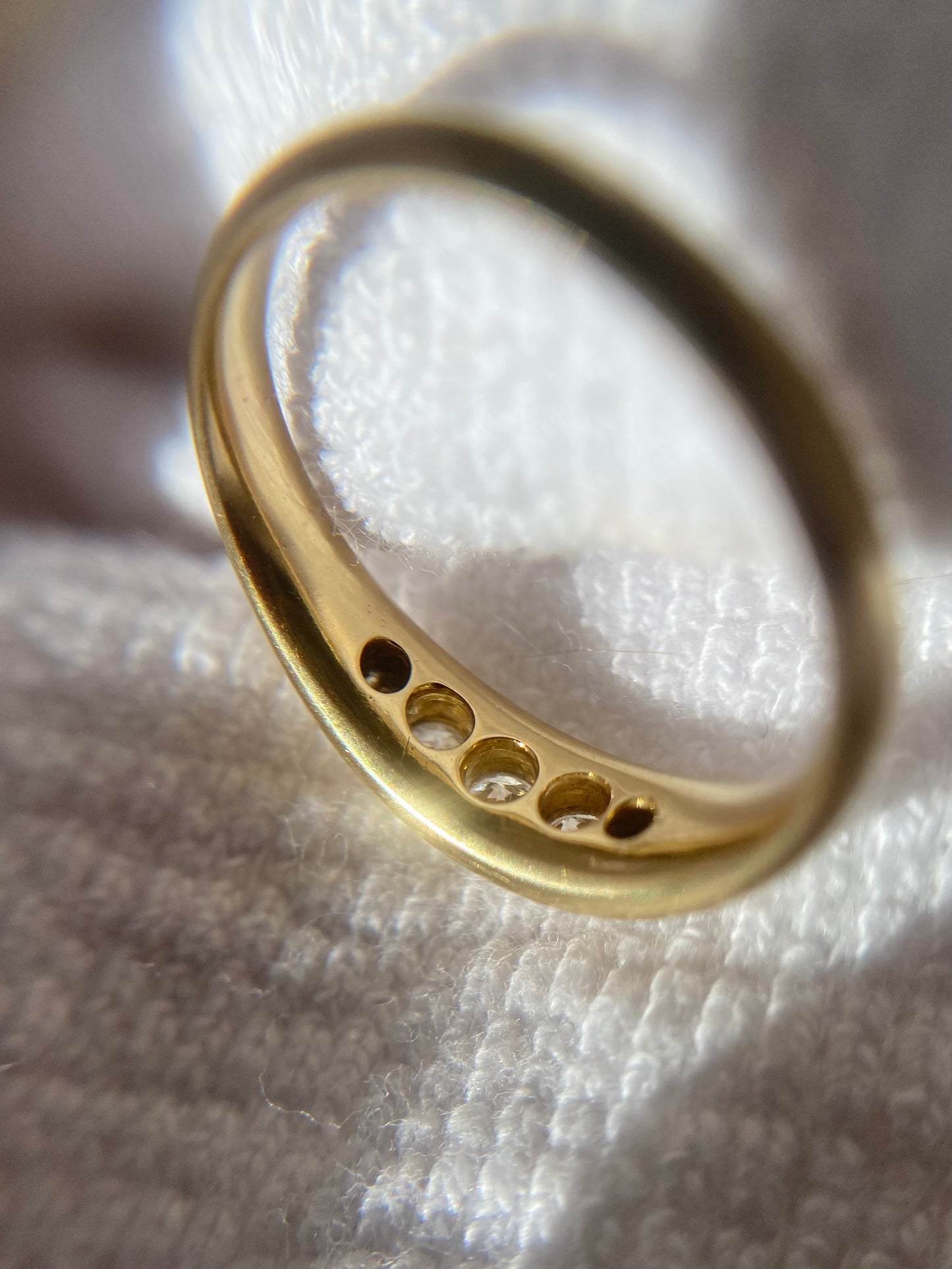 Antique 18ct Gold 5 Diamond Ring