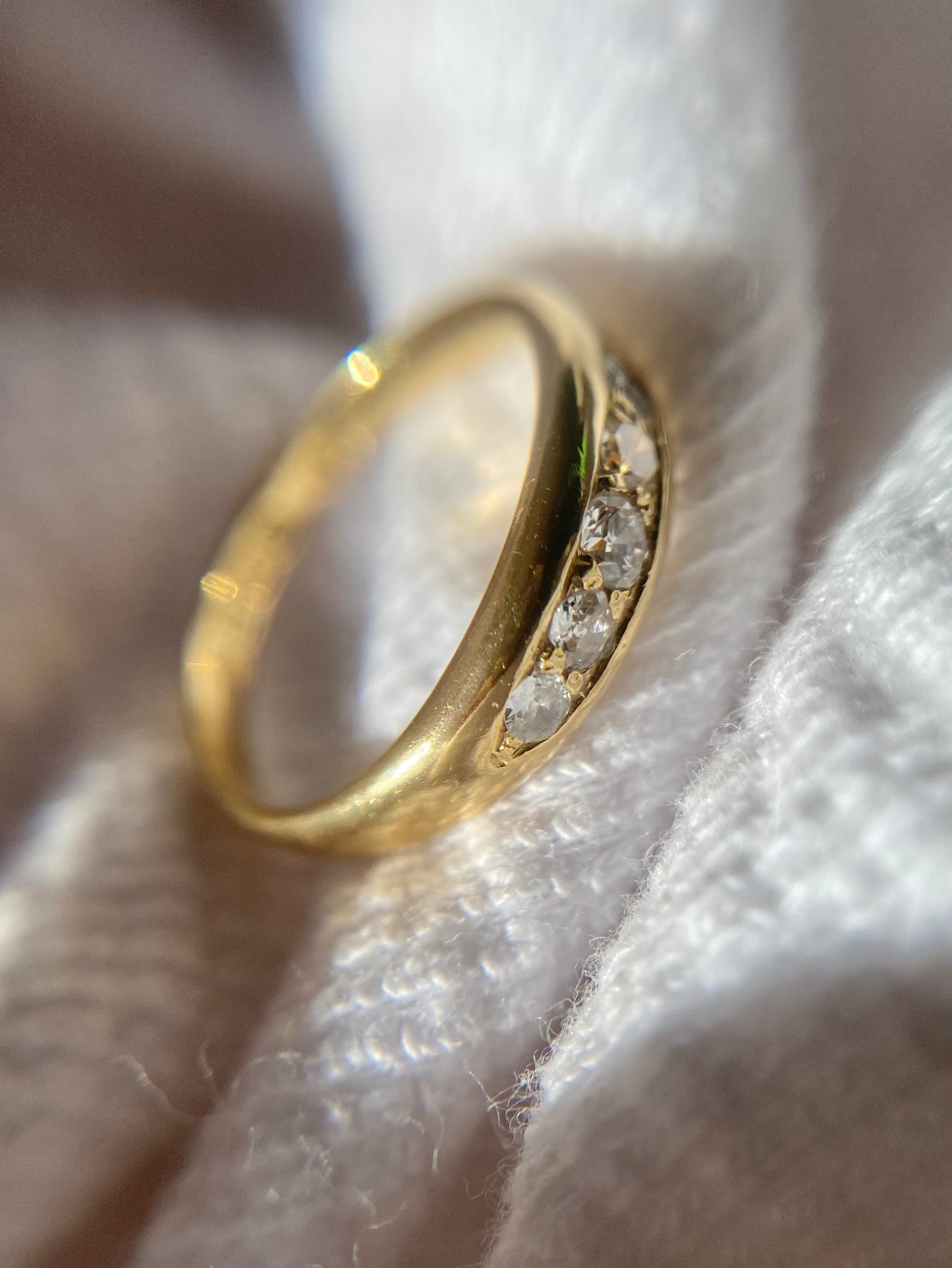 Antique 18ct Gold 5 Diamond Ring