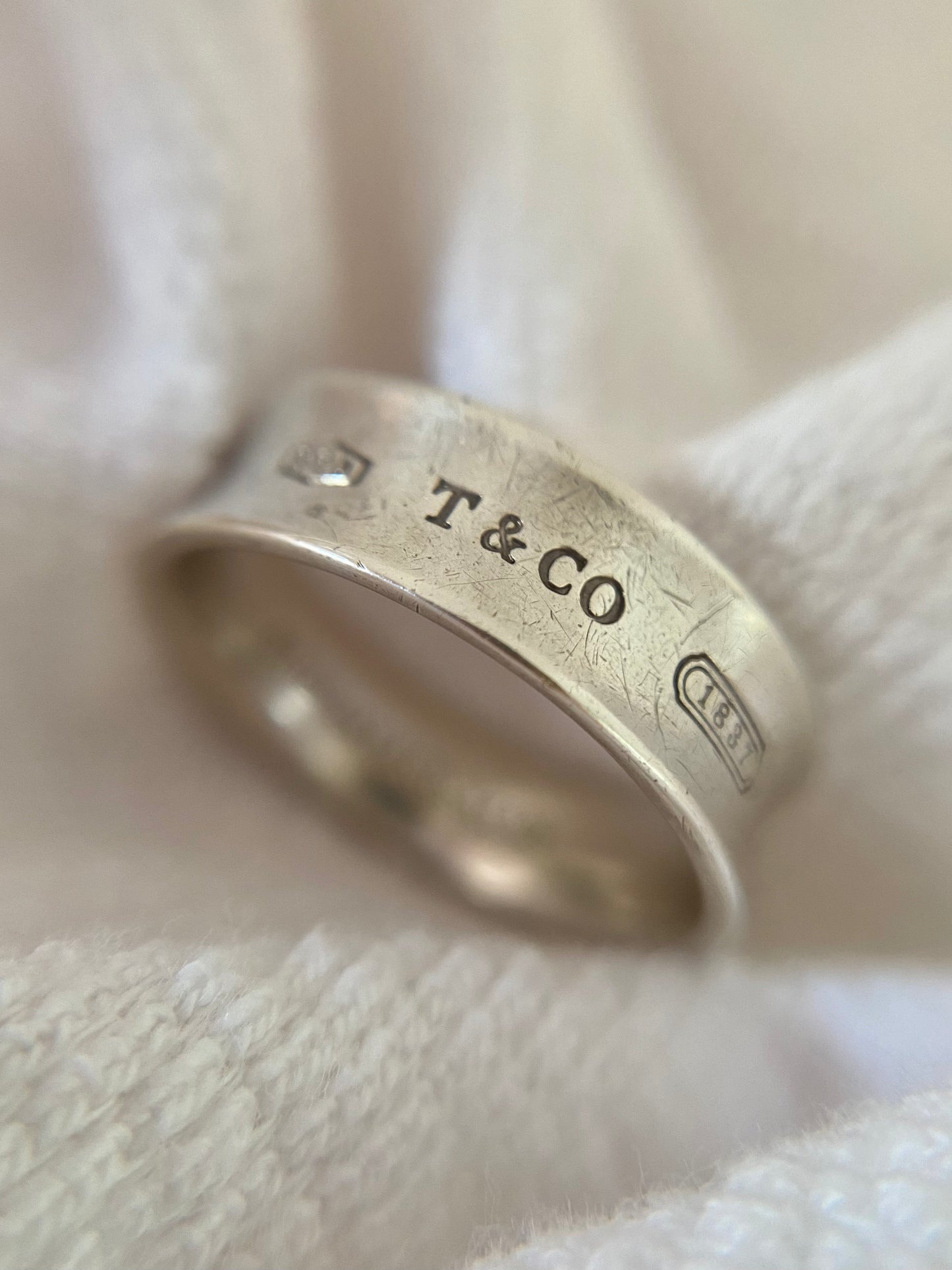 Preloved Silver T & Co "Tiffany 1837" Band