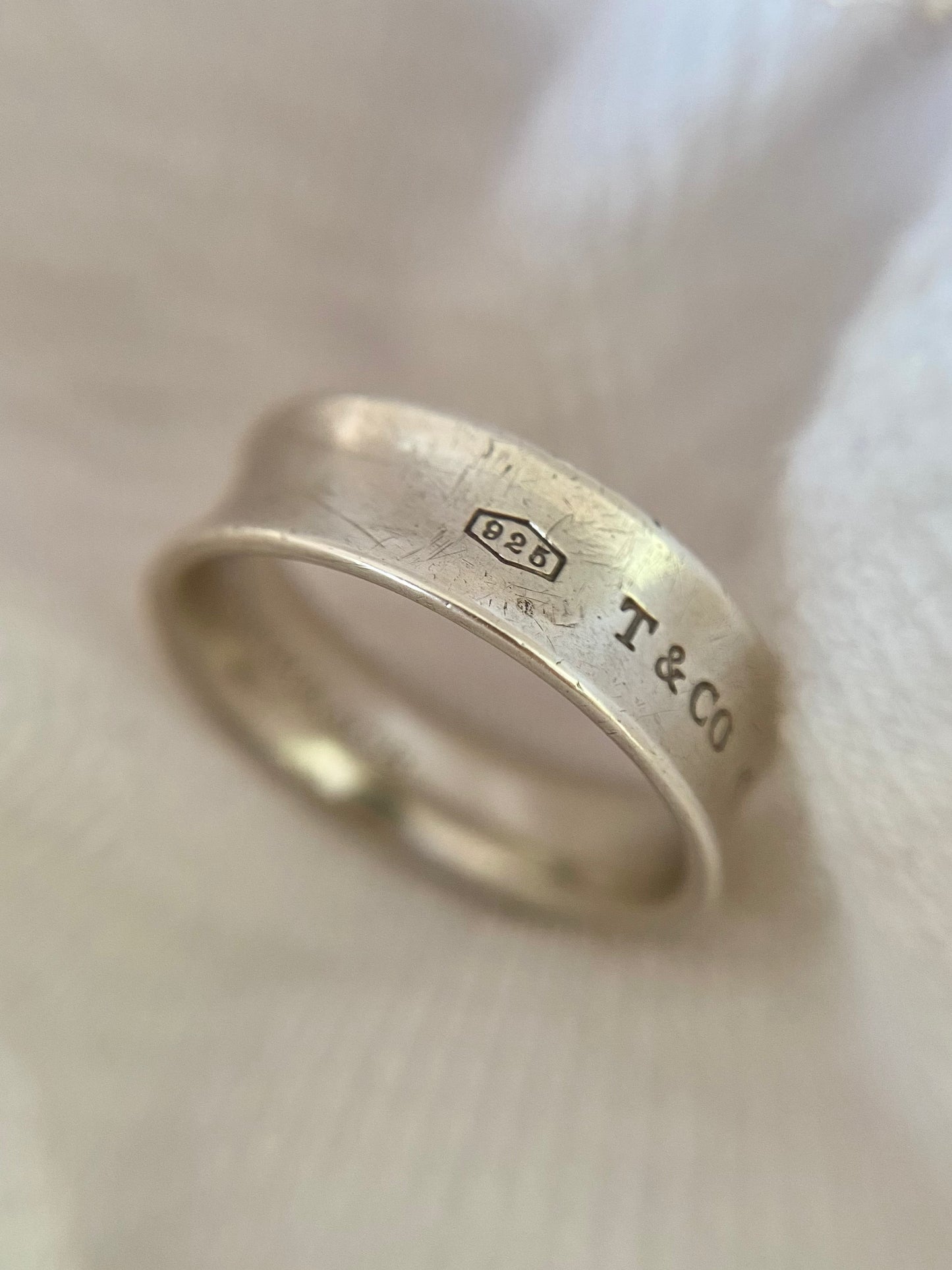 Preloved Silver T & Co "Tiffany 1837" Band