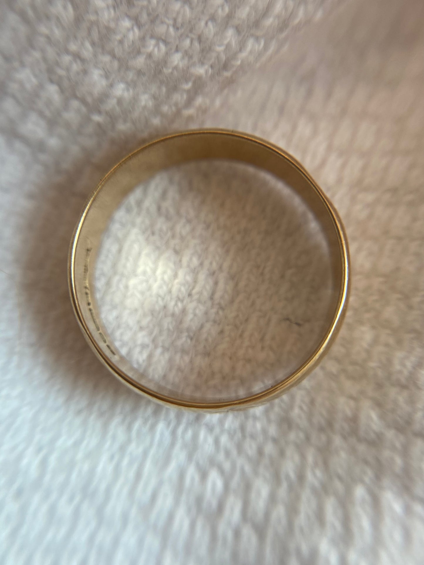 Vintage 9ct Gold "I Love You" Band Pinky Ring