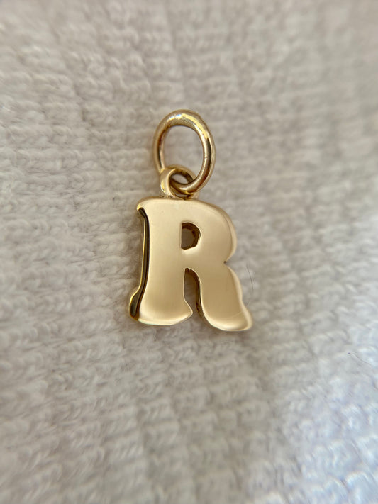 Preloved 9ct Gold Letter R Pendant