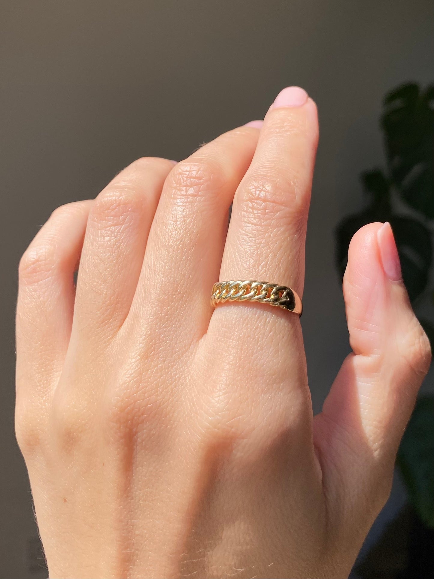 Vintage 9ct Gold Chain Ring
