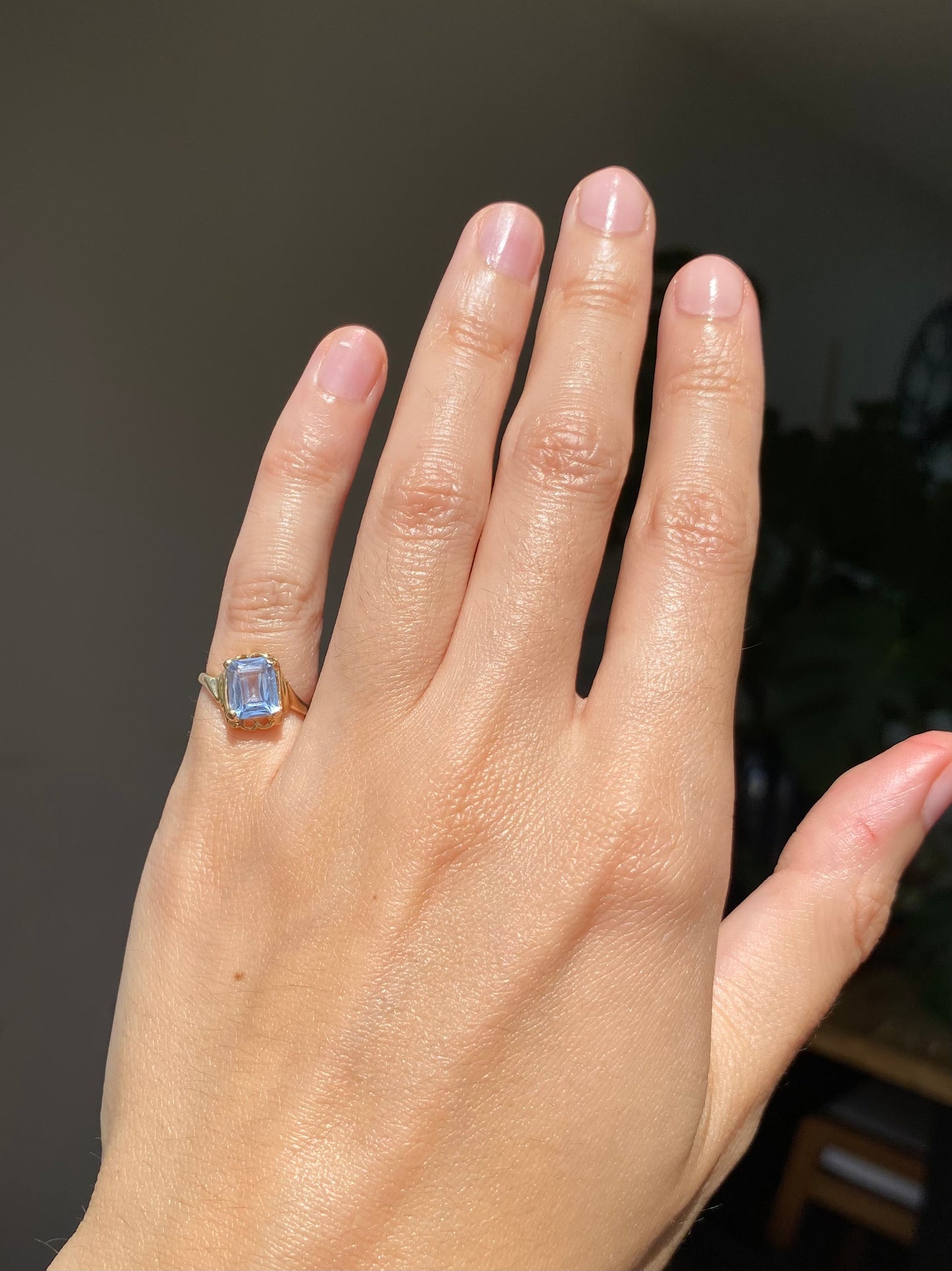 Preloved 14k Gold Aquamarine Solitaire Ring