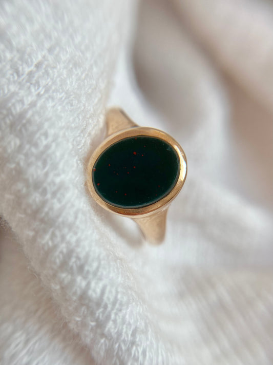 Vintage 9ct Gold Bloodstone Signet Ring