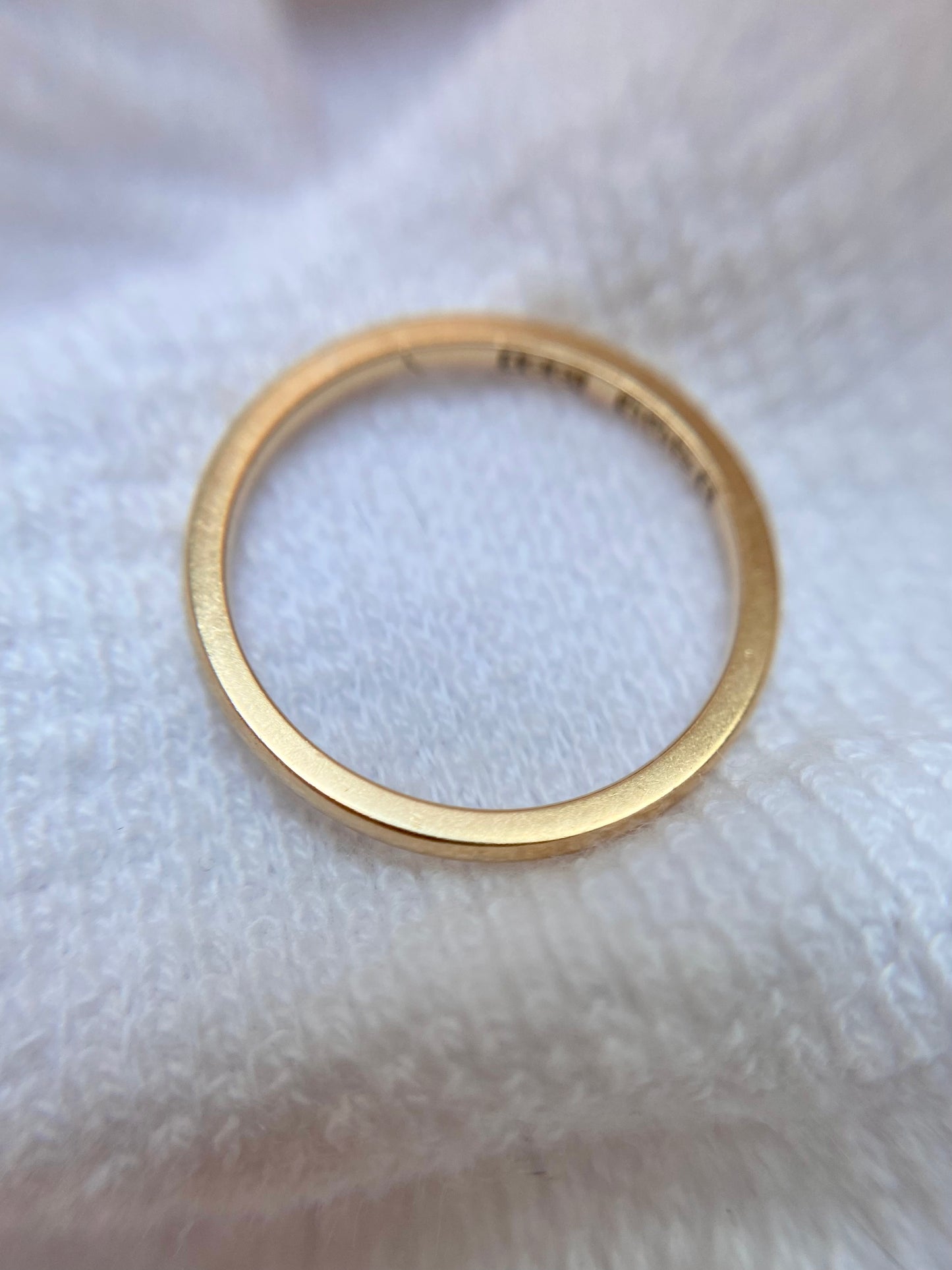 Vintage 18ct Gold Minimal Chester Band