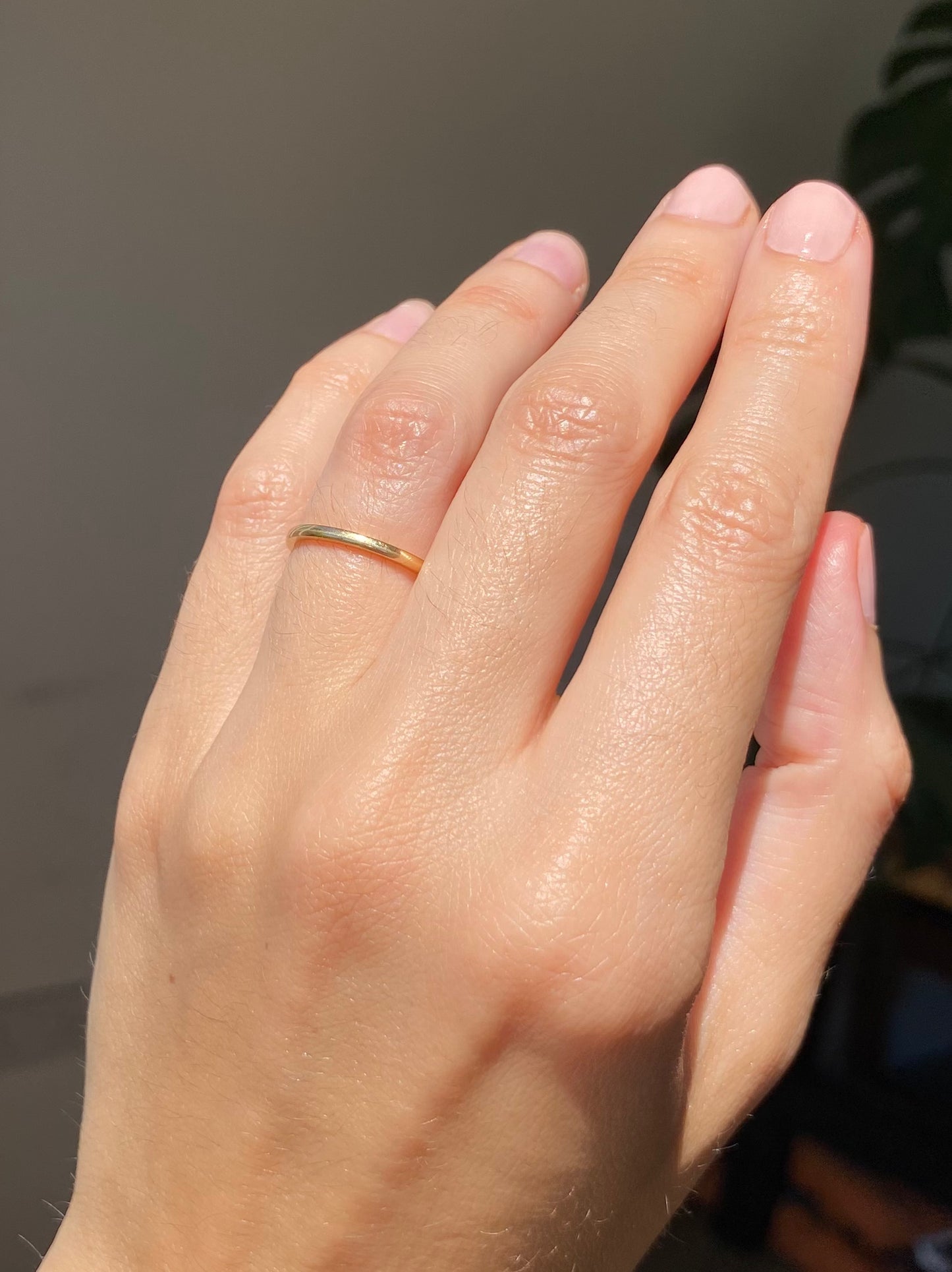 Vintage 18ct Gold Minimal Chester Band