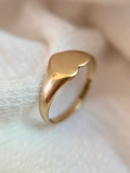 Vintage 9ct Gold Plain Heart Ring