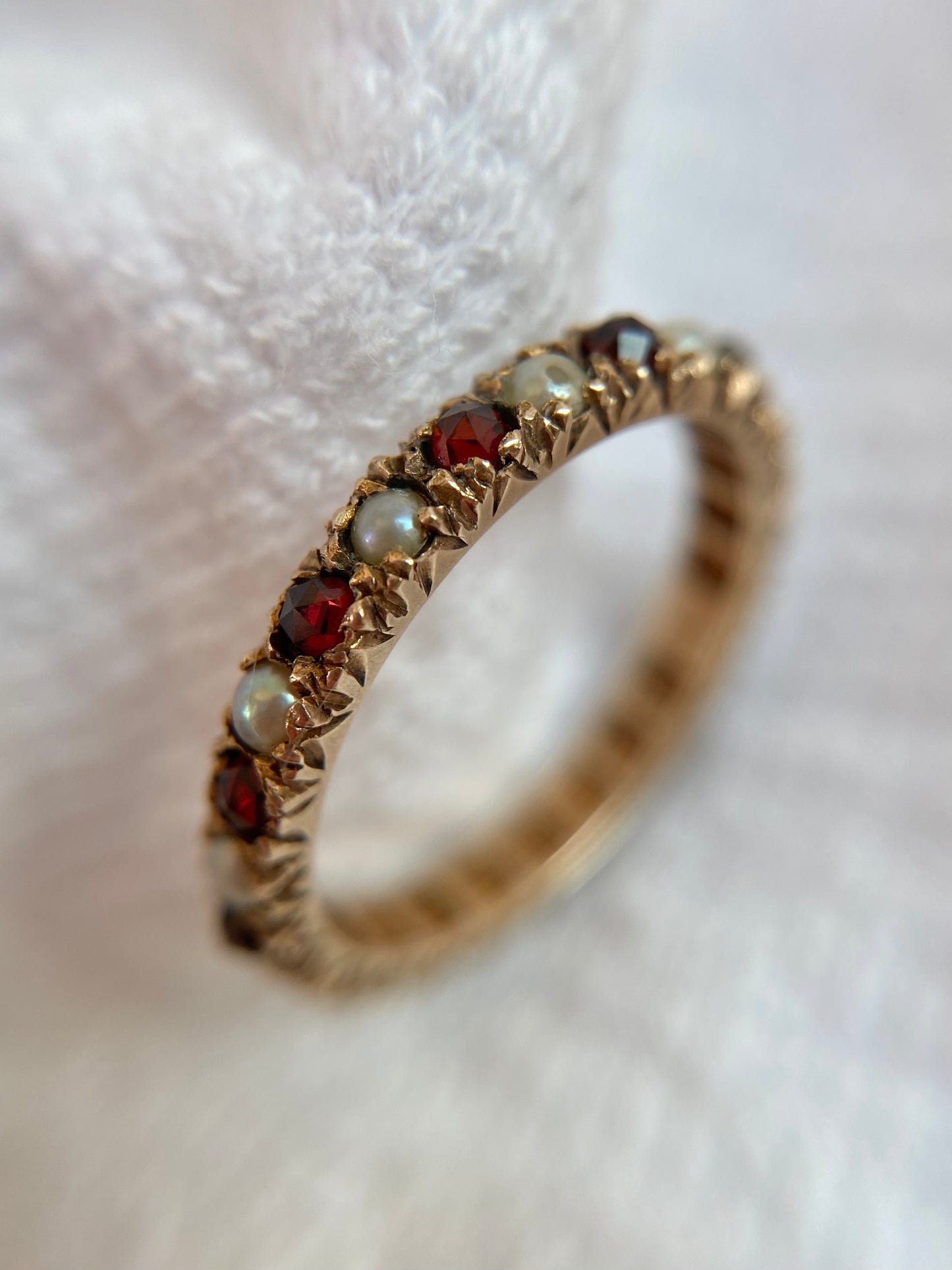 Vintage 9ct Gold Garnet + Pearl Eternity Ring