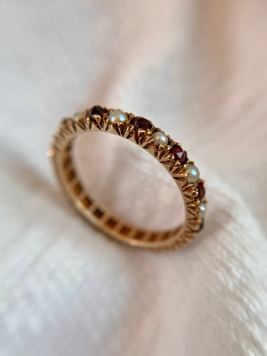 Vintage 9ct Gold Garnet + Pearl Eternity Ring