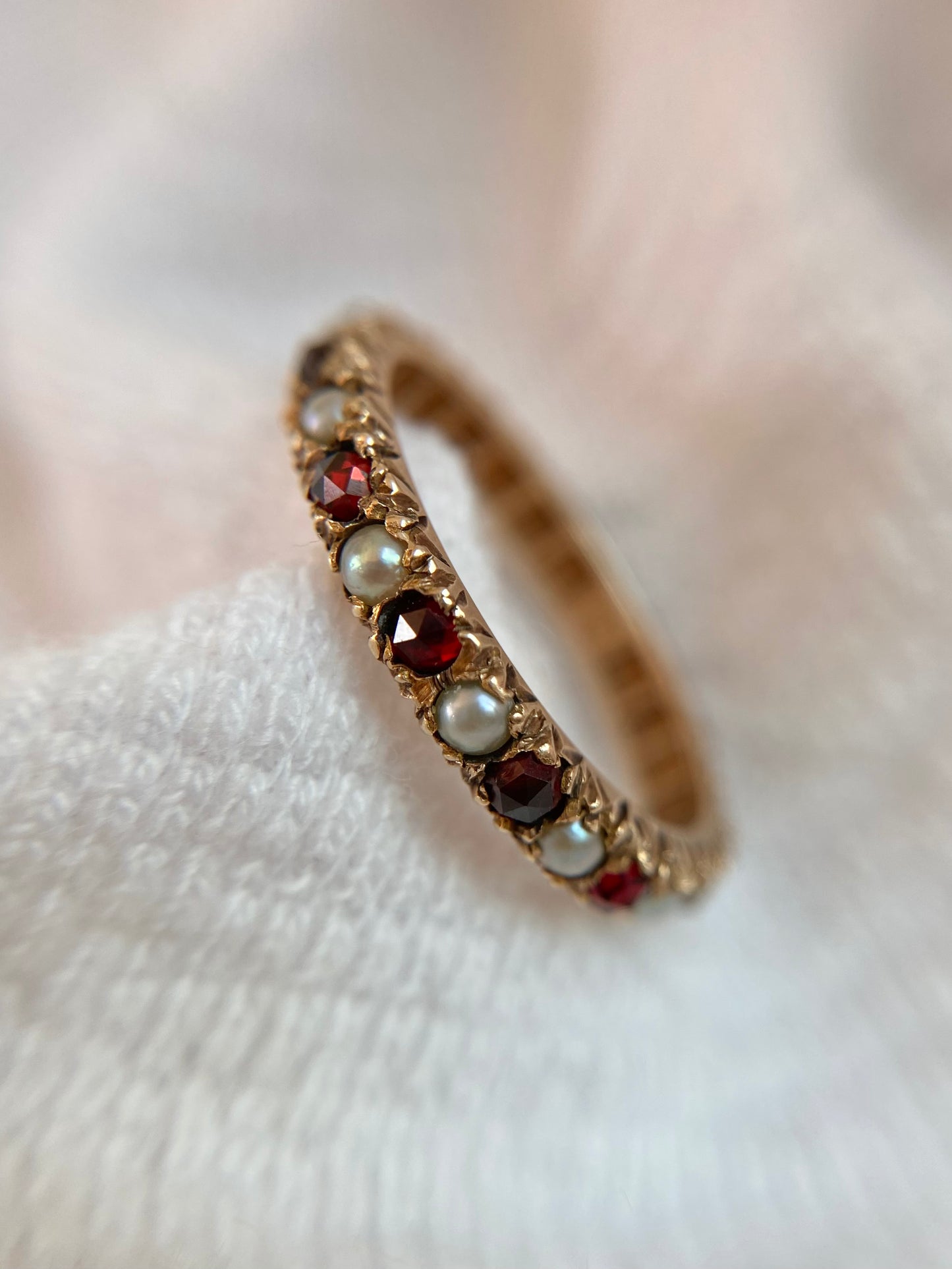 Vintage 9ct Gold Garnet + Pearl Eternity Ring