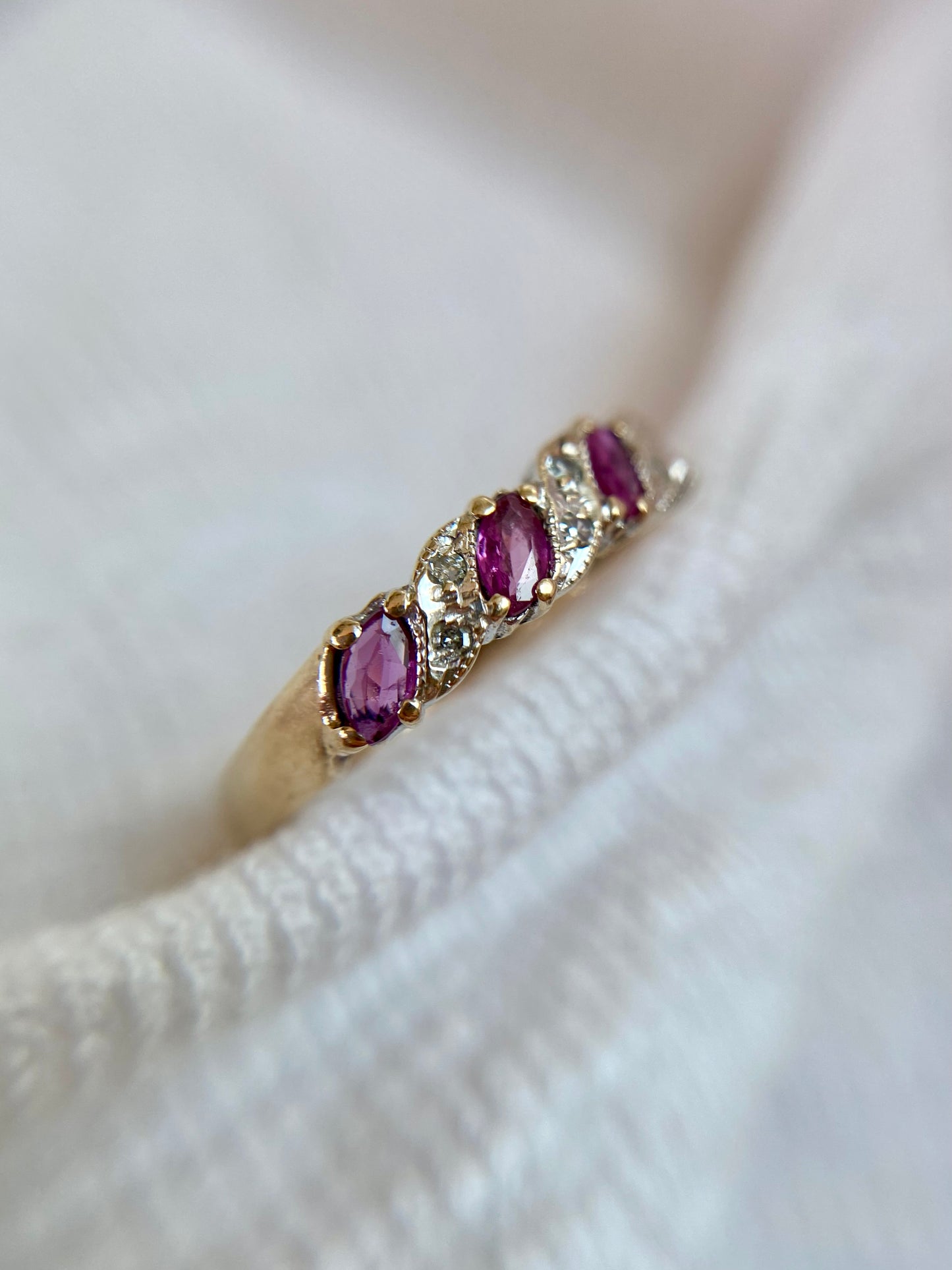 Vintage 9ct Gold Topaz + Diamond Ring
