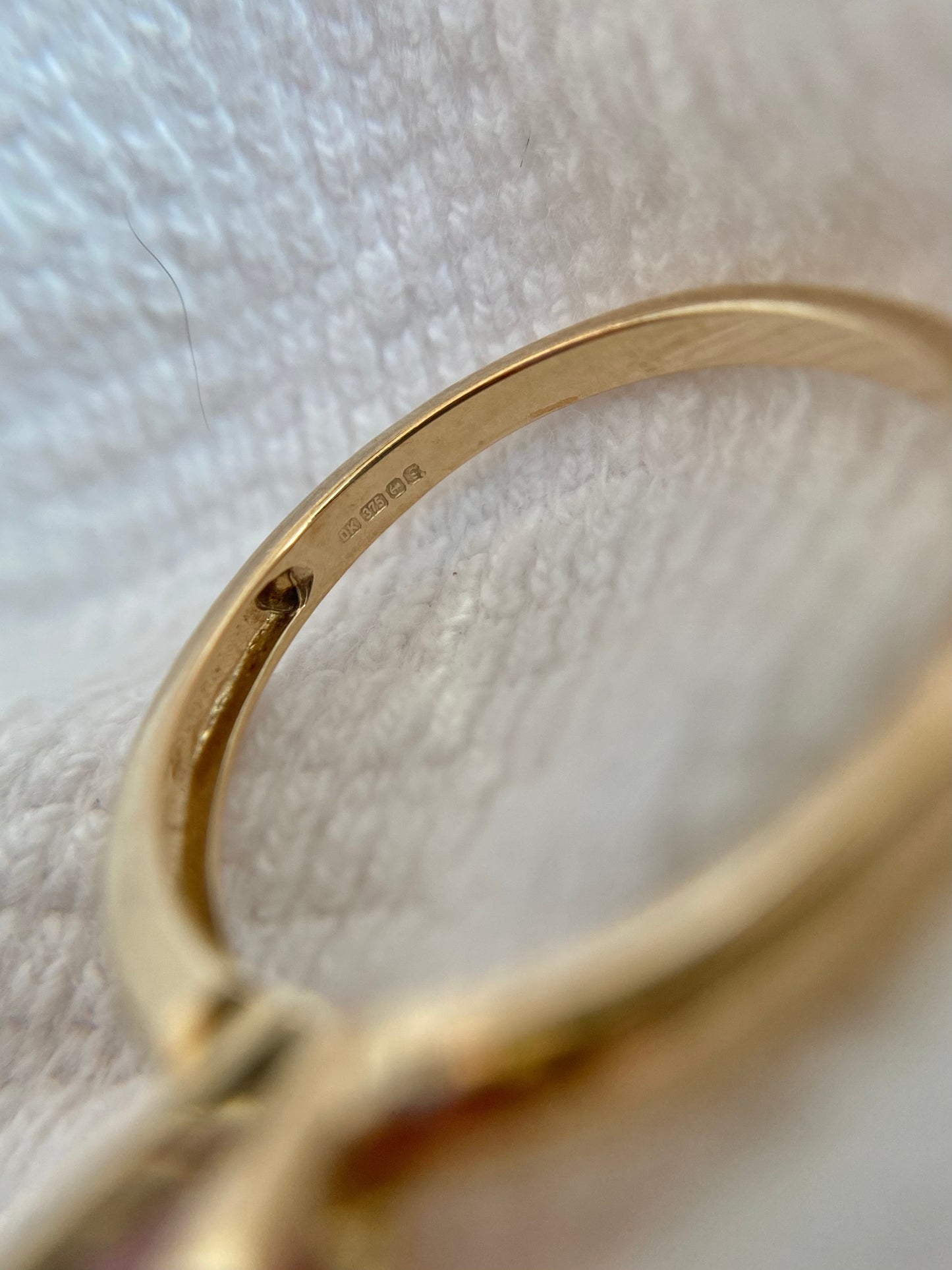 Vintage 9ct Gold Pink Tourmaline Solitaire Ring