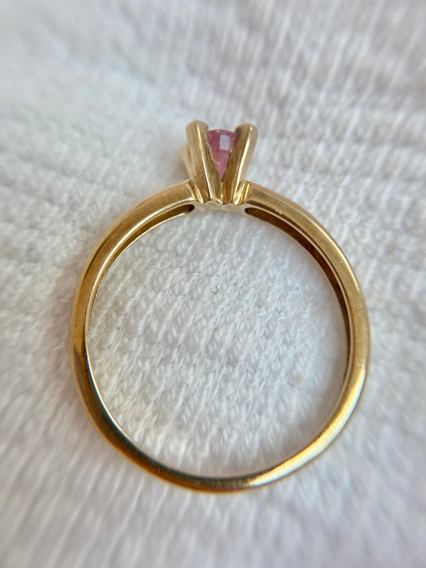 Vintage 9ct Gold Pink Tourmaline Solitaire Ring