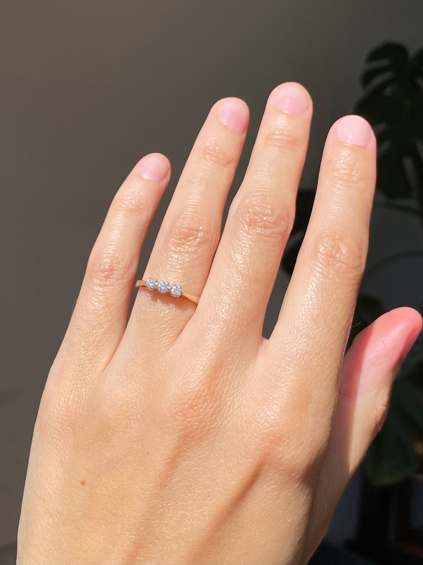 Vintage 9ct Gold Diamond Trilogy Ring