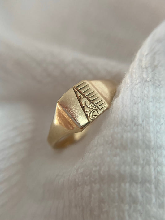 Vintage 9ct Gold Square Signet Ring