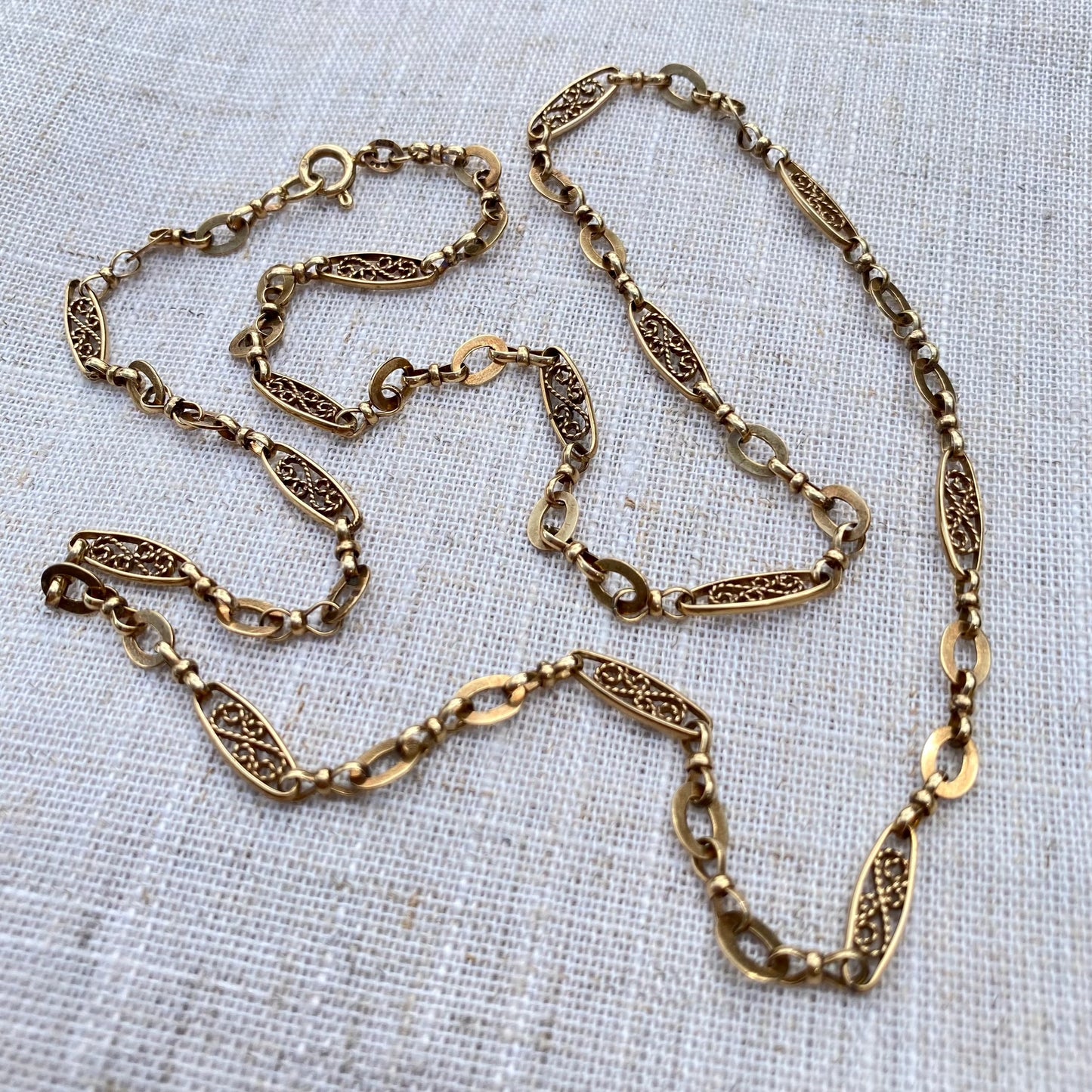 Vintage 9ct Gold Fancy Link Chain - 63cm / 24.8 Inches