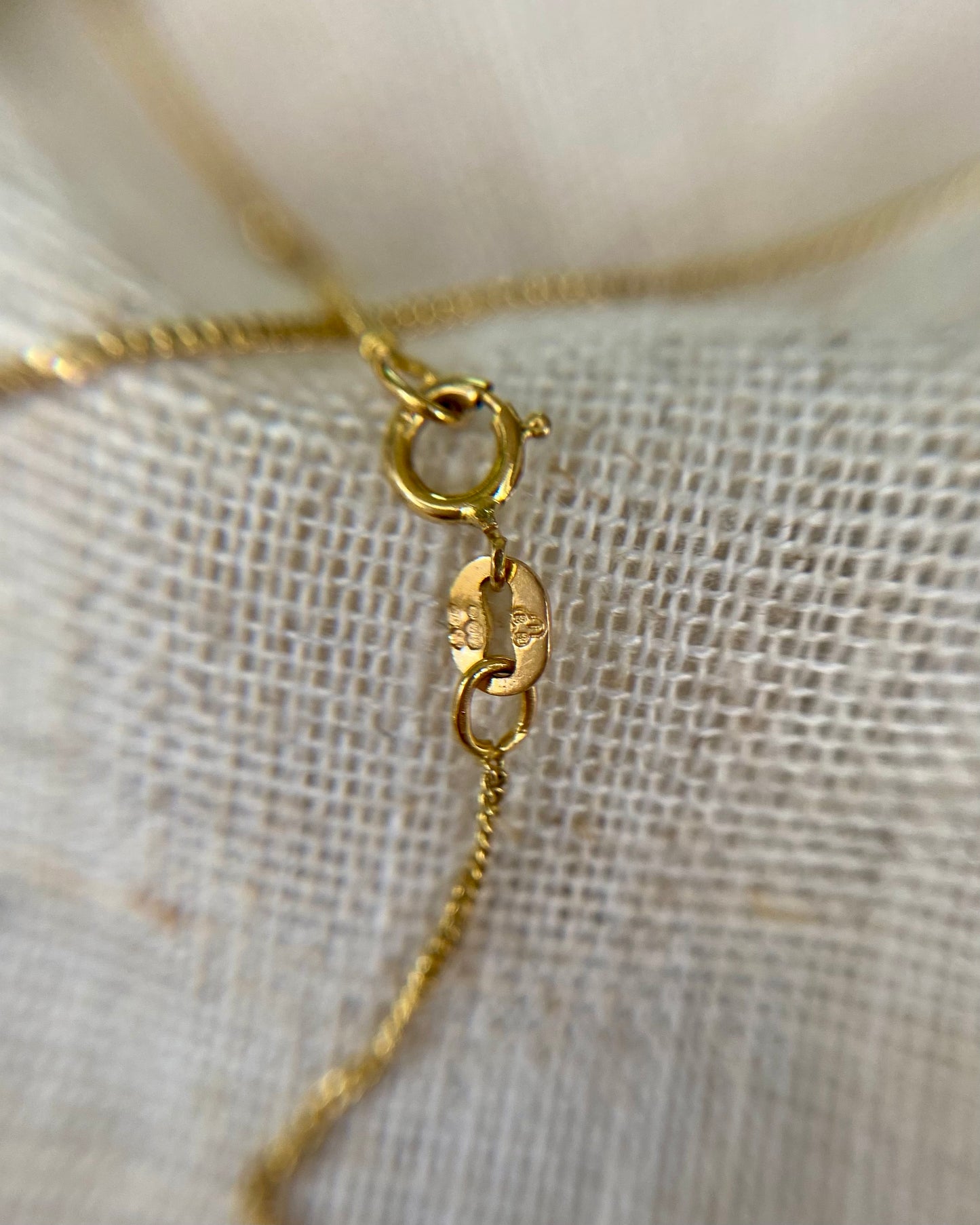 Vintage 9ct Gold Strawberry Pendant and Chain