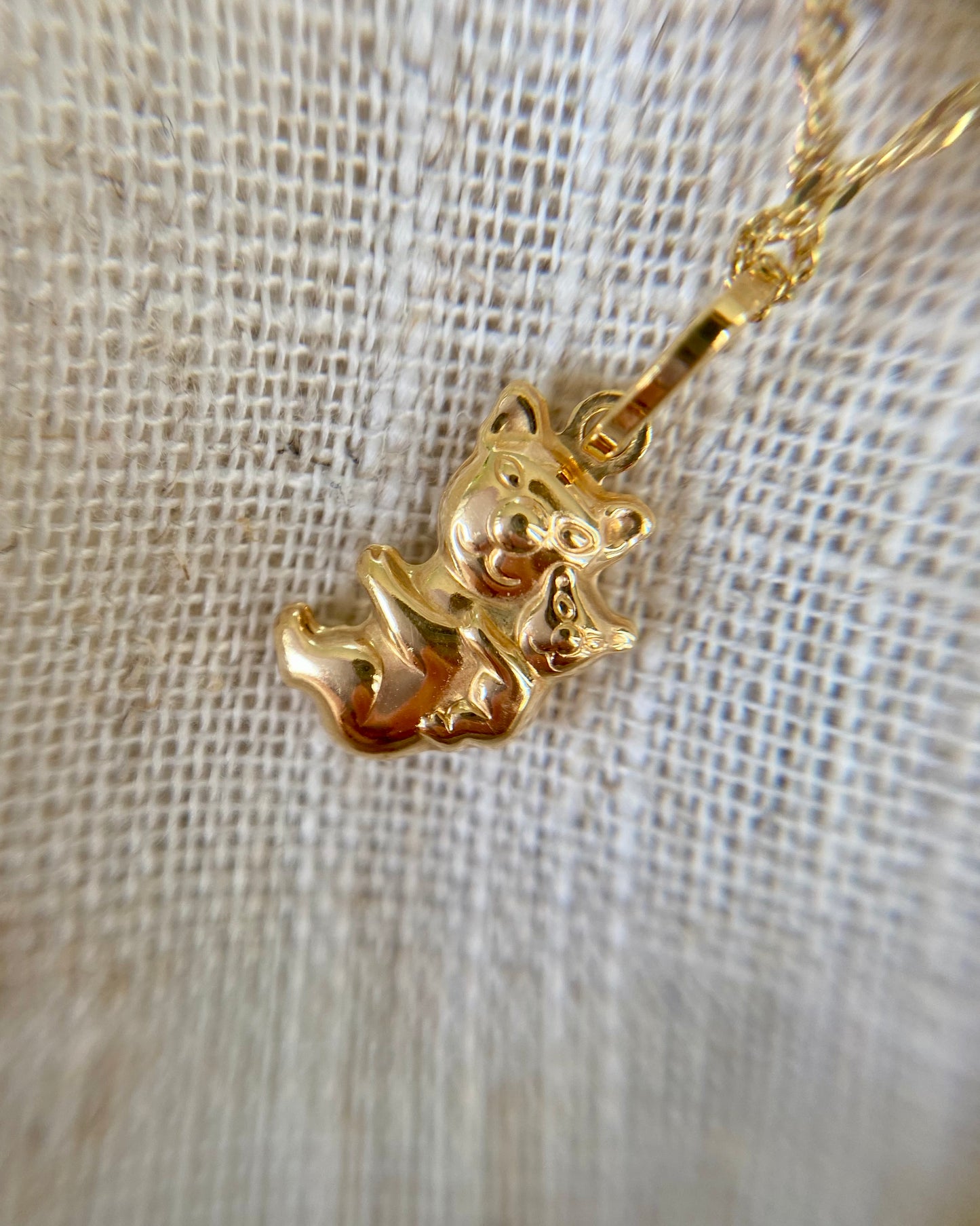 Vintage 9ct Gold Koala Pendant and Chain