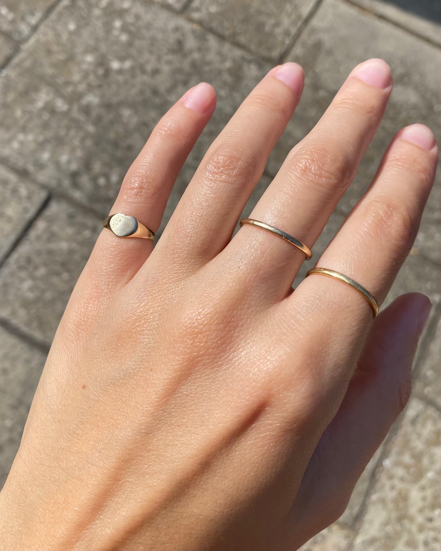 Vintage 9ct Gold Patterned Heart Pinky Ring