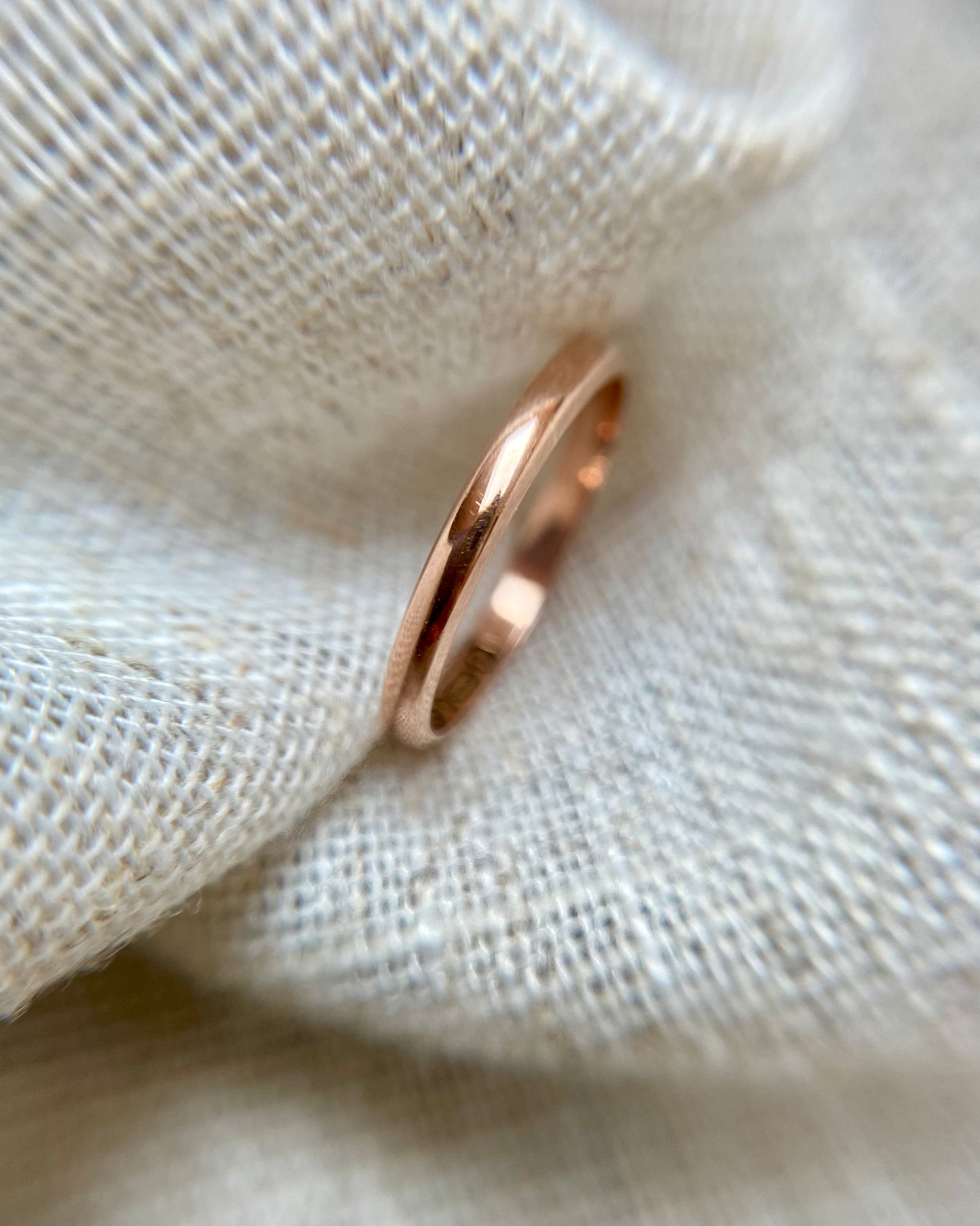 Vintage 9ct Rose Gold Chester 2mm Band