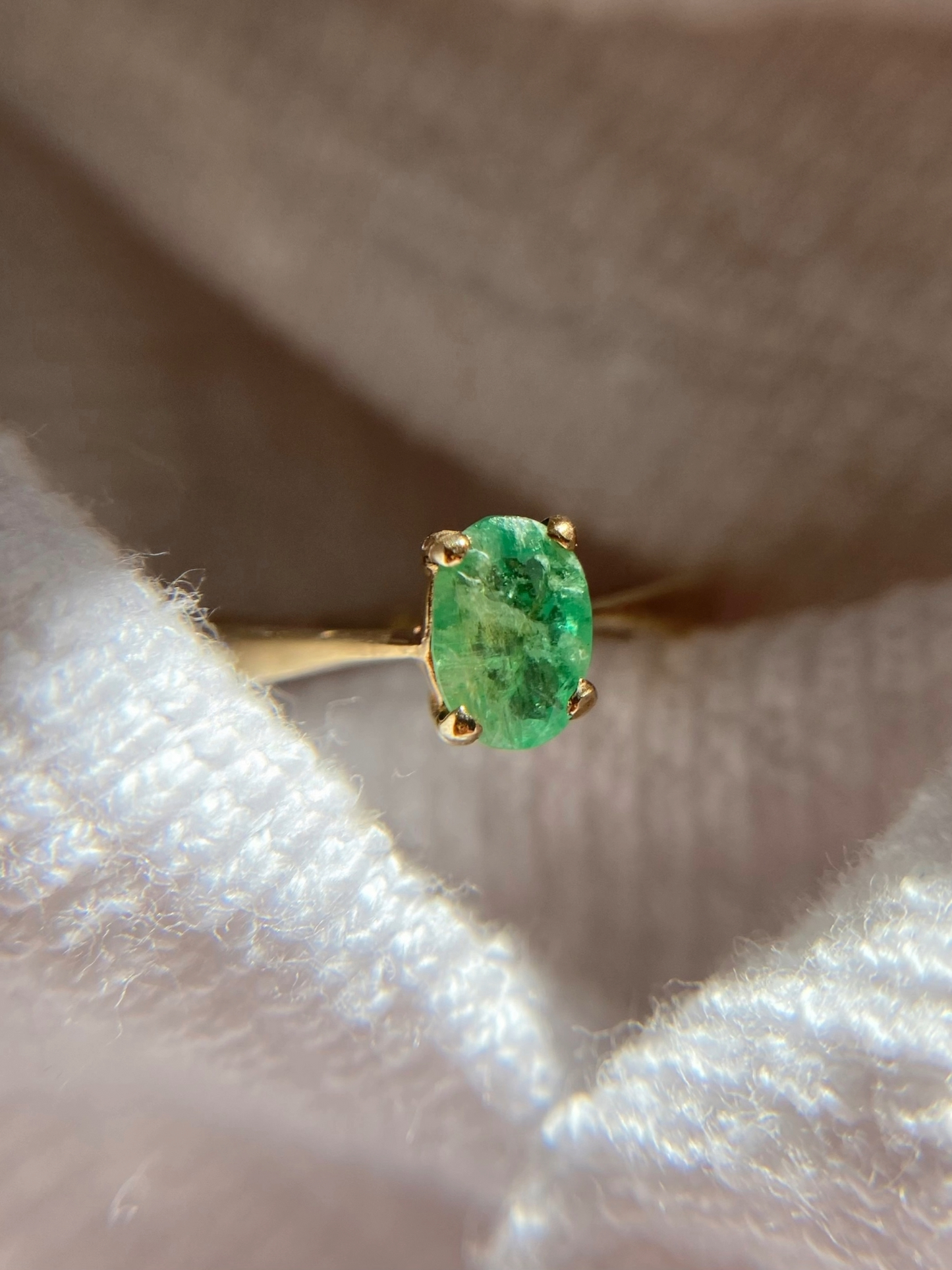 Vintage 9ct Gold Emerald Solitaire Ring